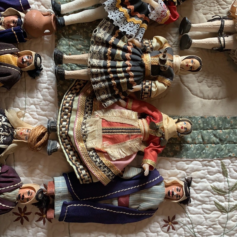 International doll collection - Picture 5 of 8